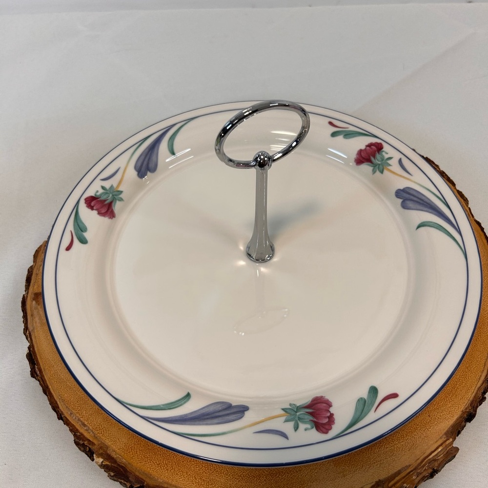 Lenox "Poppies on Blue" Chinastone tidbit serving tray‎ Silver Handle - Retired